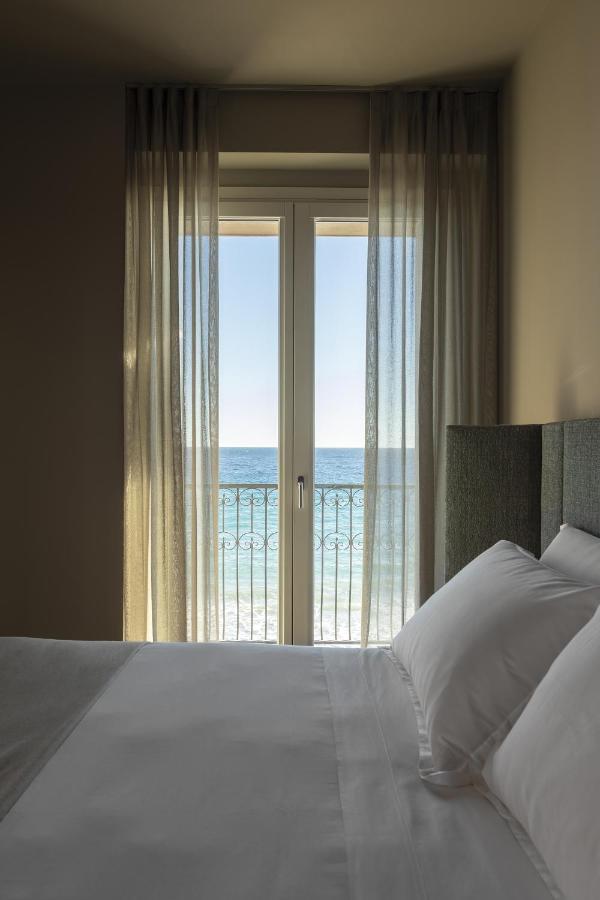 Hotel Windsor Laigueglia Exterior foto